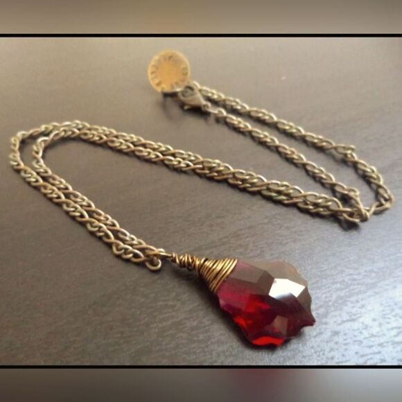 VINTAGE ESTATE SIGNED BELLA JEWELED GLASS 17" NECKLACE - Picture 1 of 2